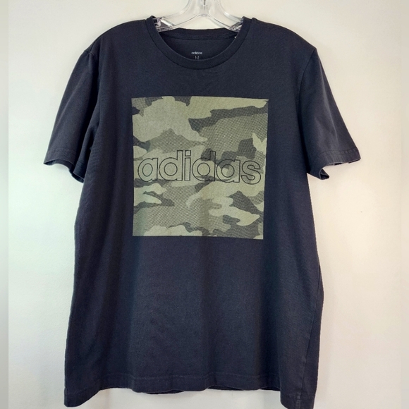 ADIDAS Men's Midnight Black Tee Graphic Camouflage Short Sleeve Shirt Medium - Picture 1 of 10